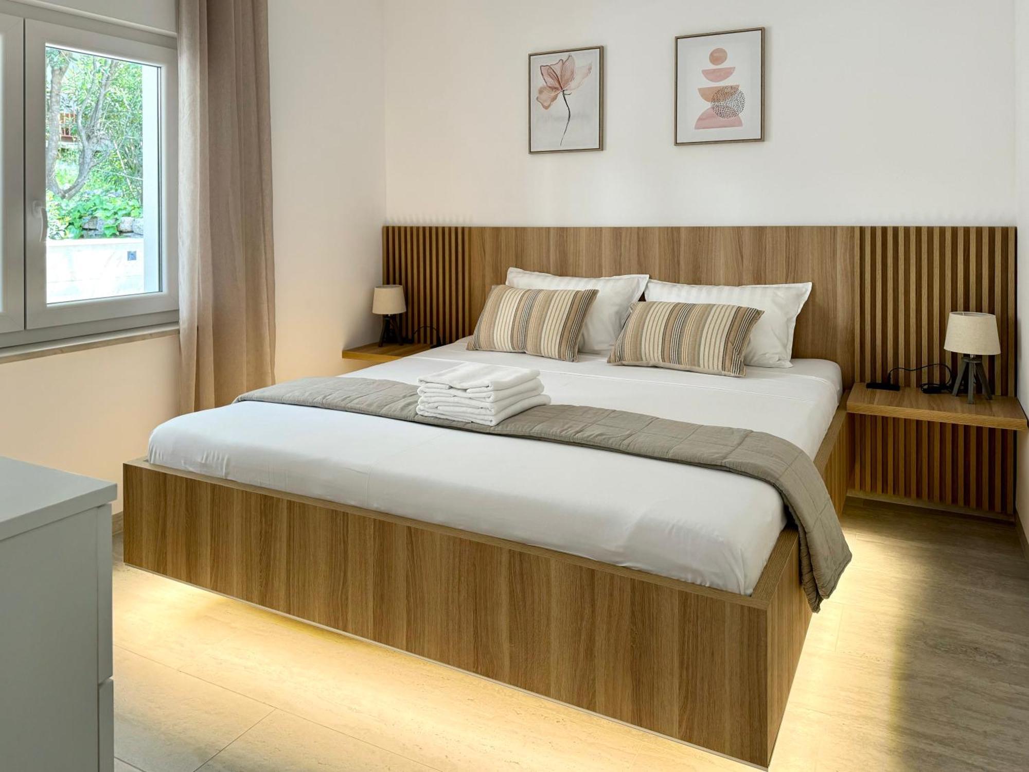 Apartments S&V 마슬레니차 외부 사진