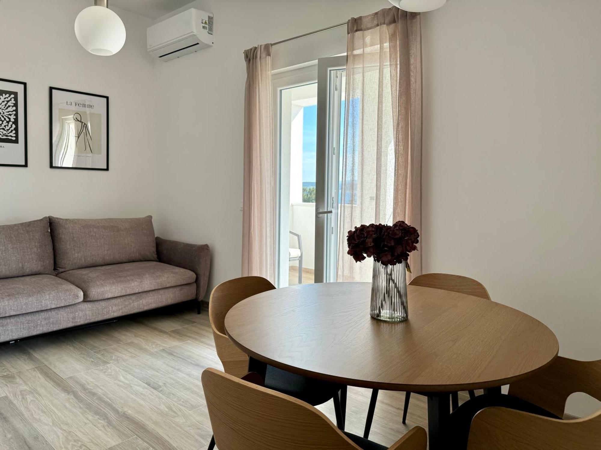 Apartments S&V 마슬레니차 외부 사진
