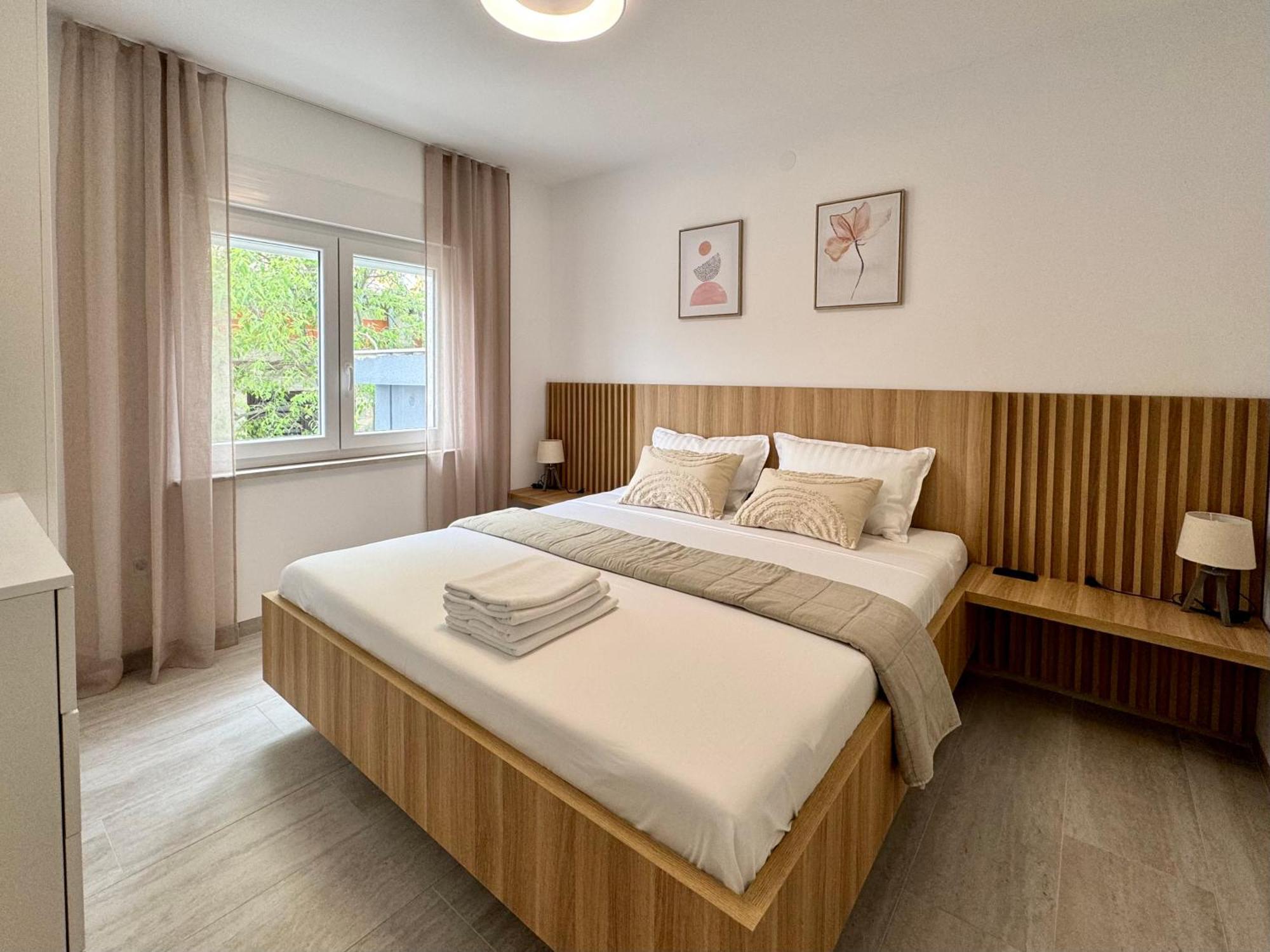 Apartments S&V 마슬레니차 외부 사진