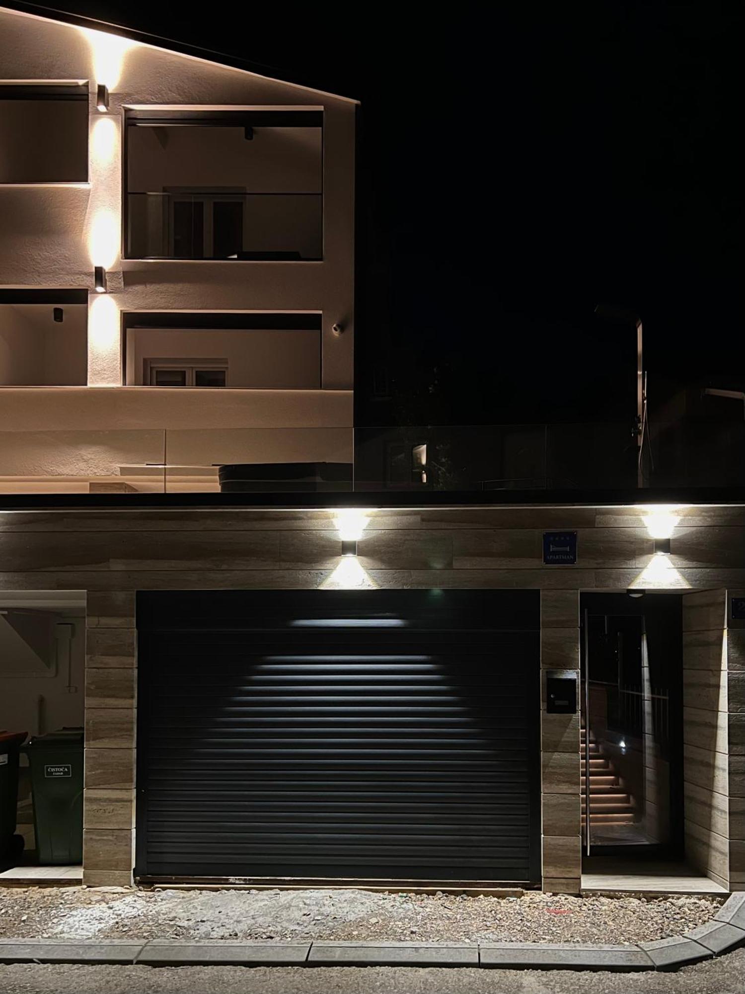 Apartments S&V 마슬레니차 외부 사진